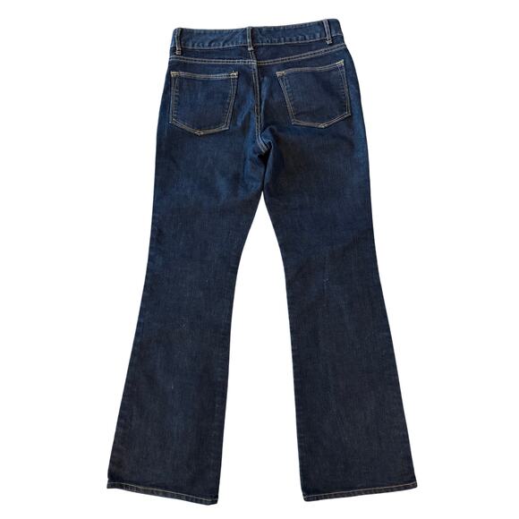 Gap Essential Bootcut Jeans Size 6 Dark Wash Blue Mid Rise Timeless Y2K Denim - Picture 2 of 9